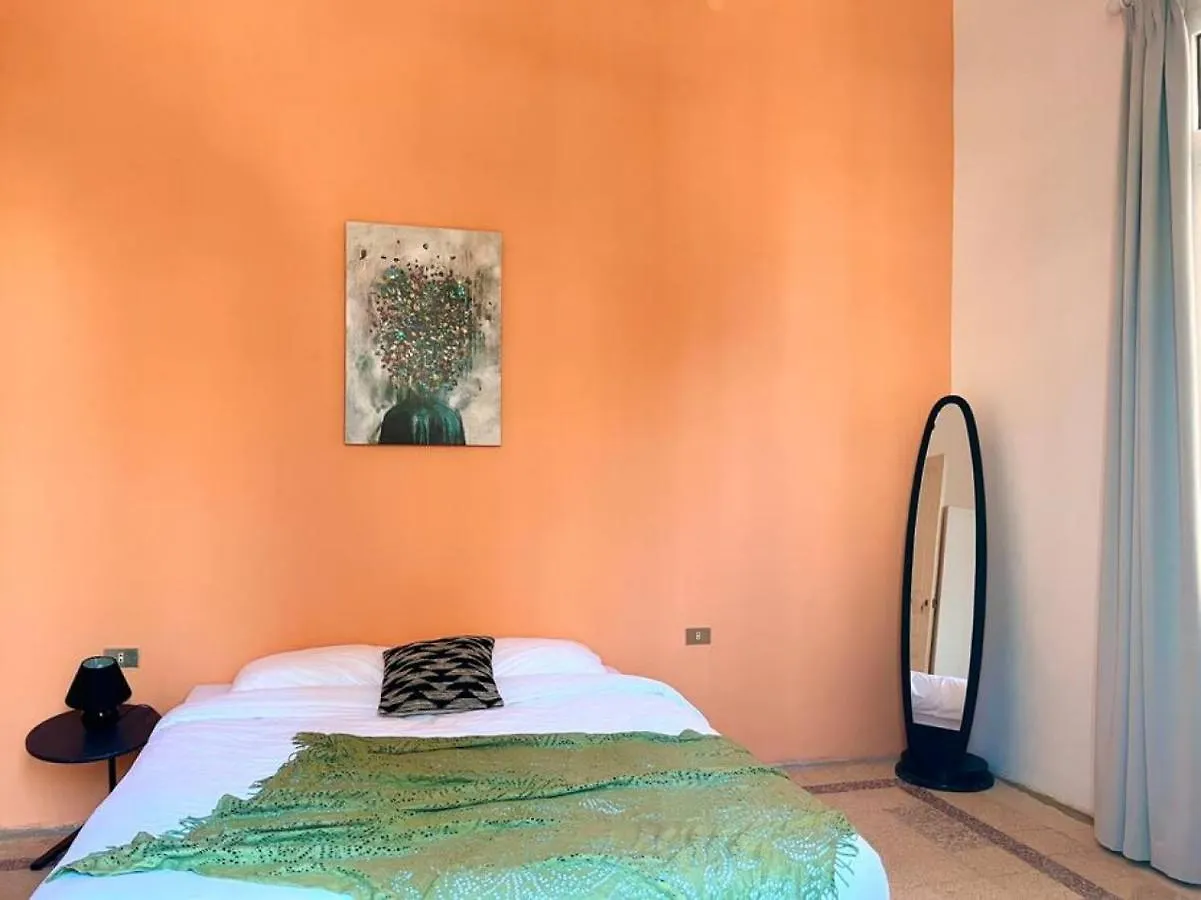 Stone Wall 2Br Apartment Bejrút 0*,  Libanon