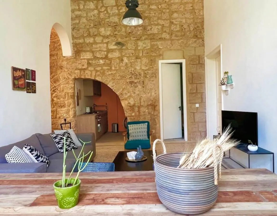 Stone Wall 2Br Apartment Beirut 0*,  Lebanon