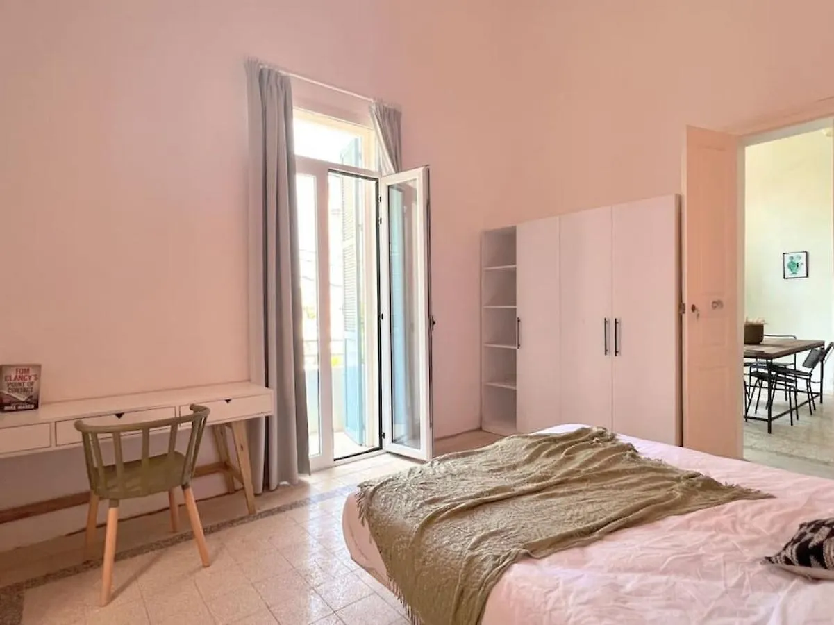 Stone Wall 2Br Apartment Beirut